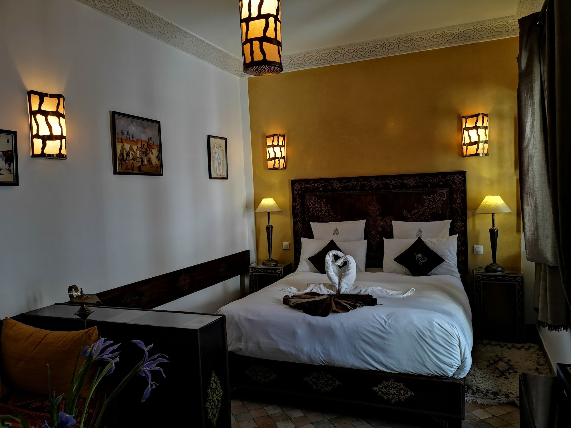 Aya, Standard, Double Bed