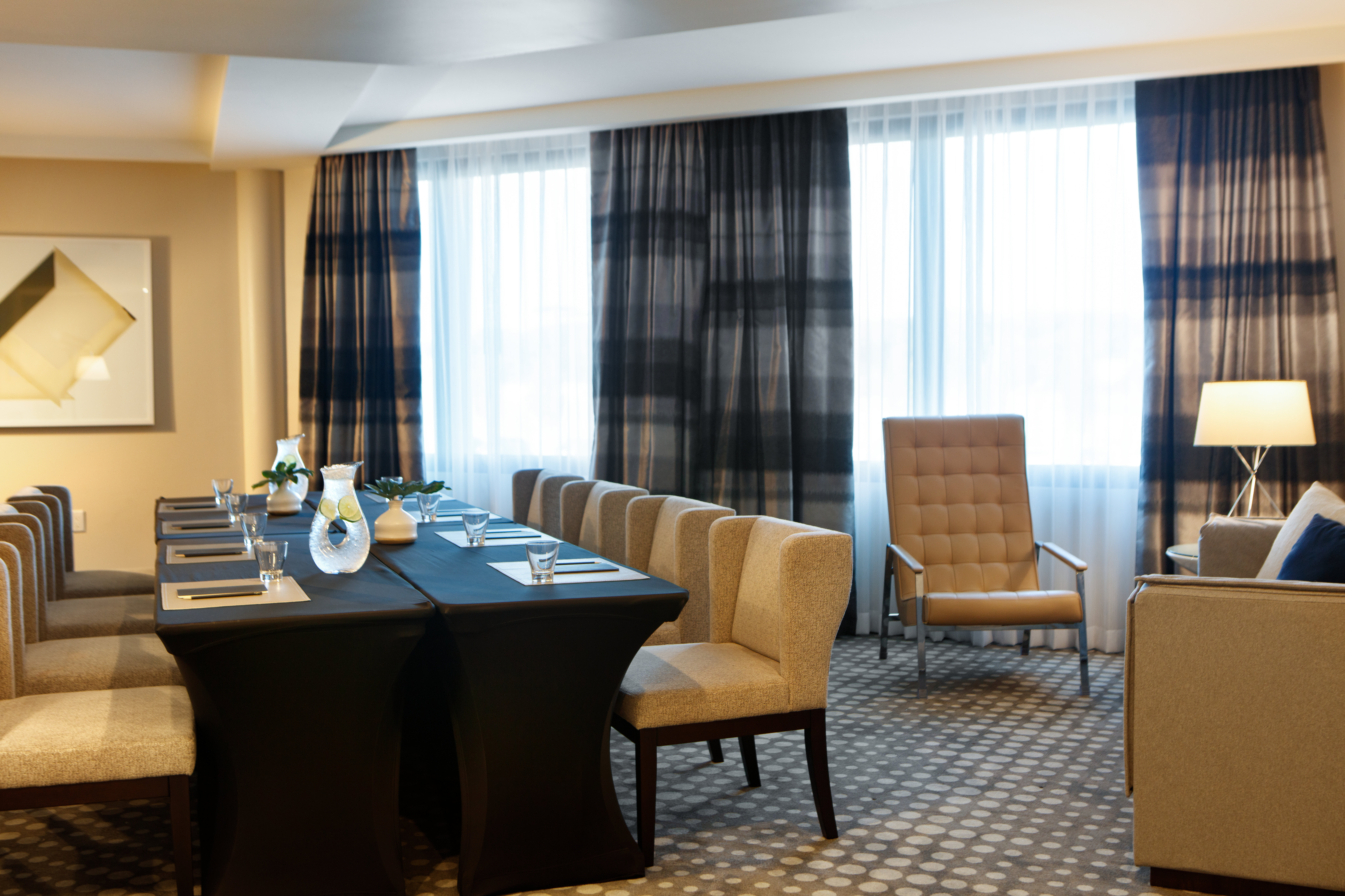 Kimpton Overland Hotel Atlanta Airport 76/80