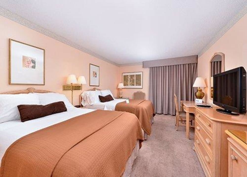 Quality Inn Alamosa 10/31