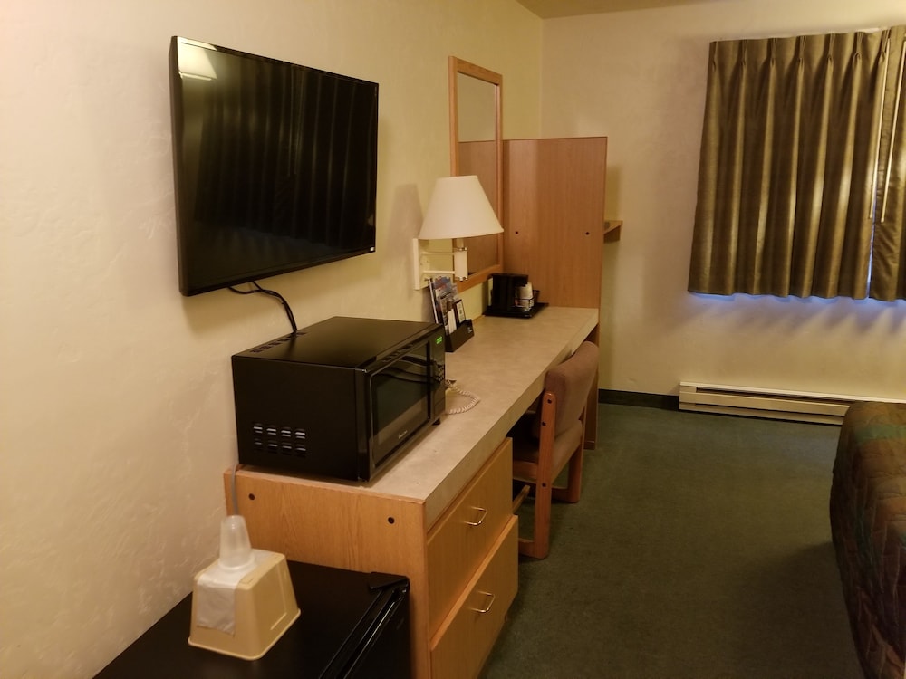 Super 8 By Wyndham Ketchikan 48/52