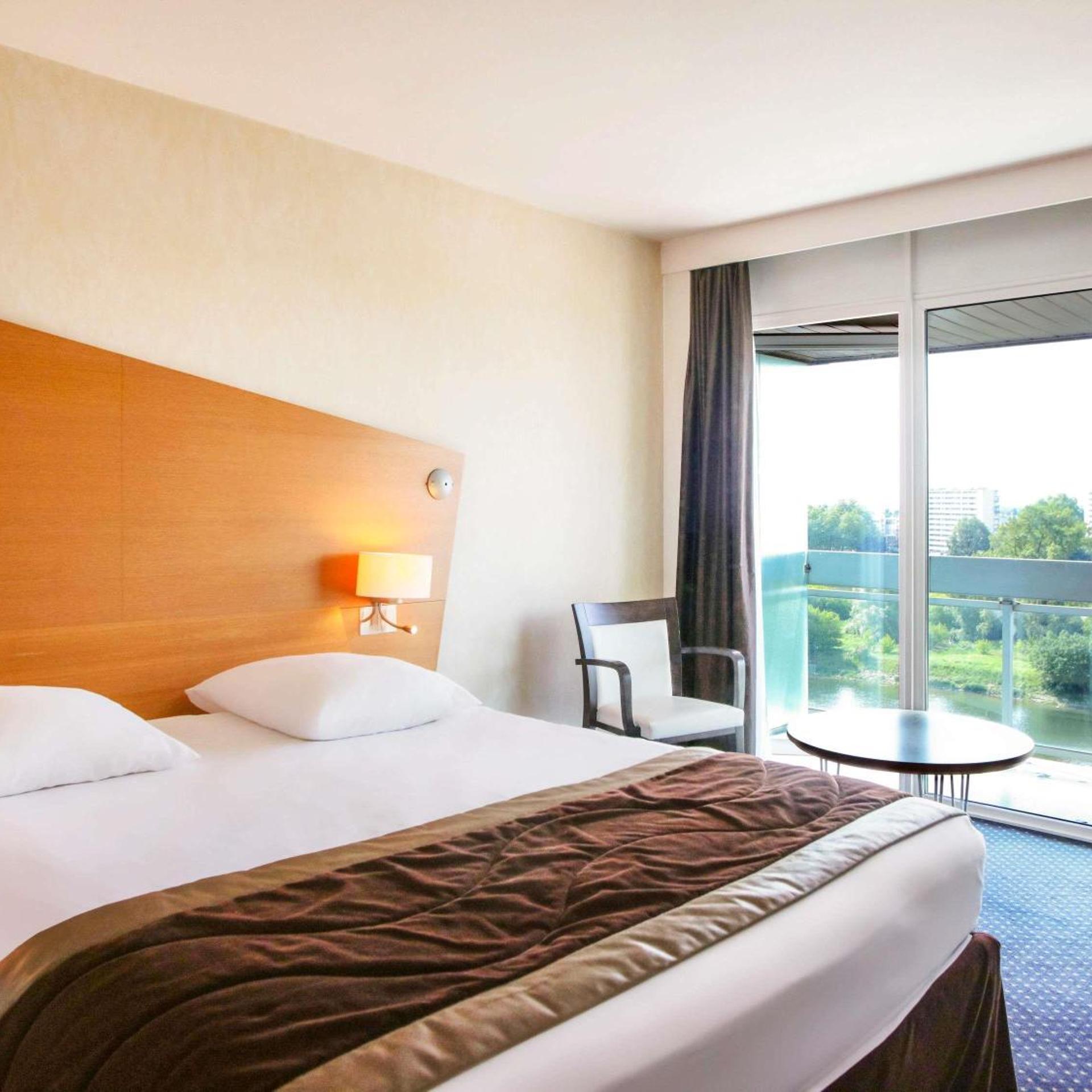 Standard, Double Bed, Balcony