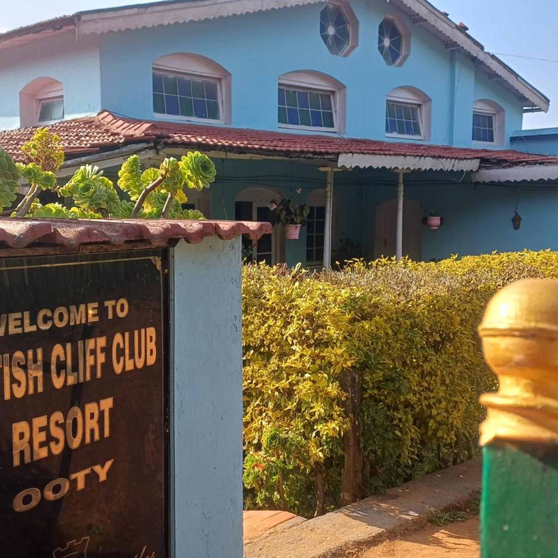British Cliff Club Resort 5/45