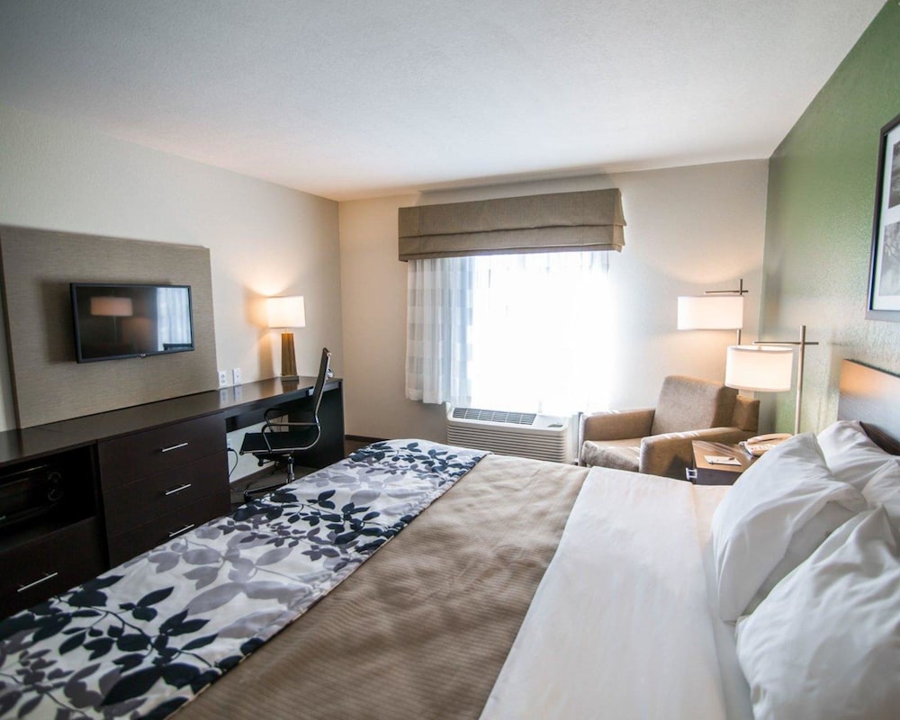 Sleep Inn & Suites & Conference Center Garden City KS 9/47