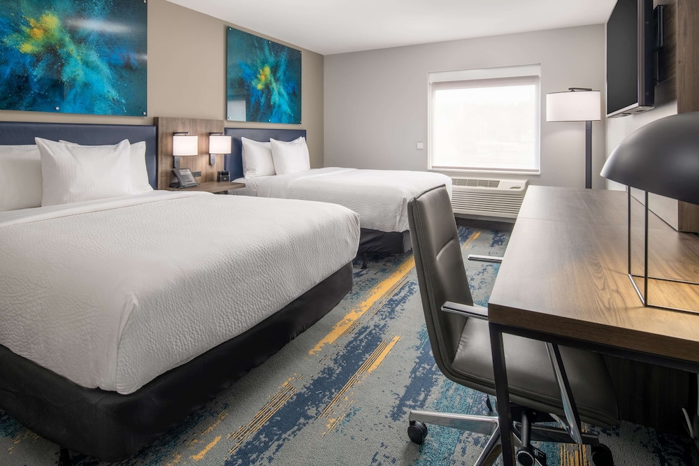 La Quinta Inn Suites By Wyndham Spokane Downtown 17/36