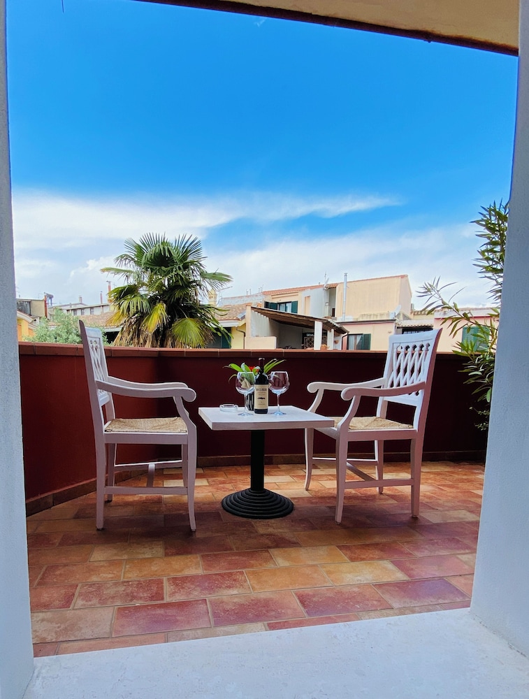 LOCANDA DEGLI ARTISTI 35/50