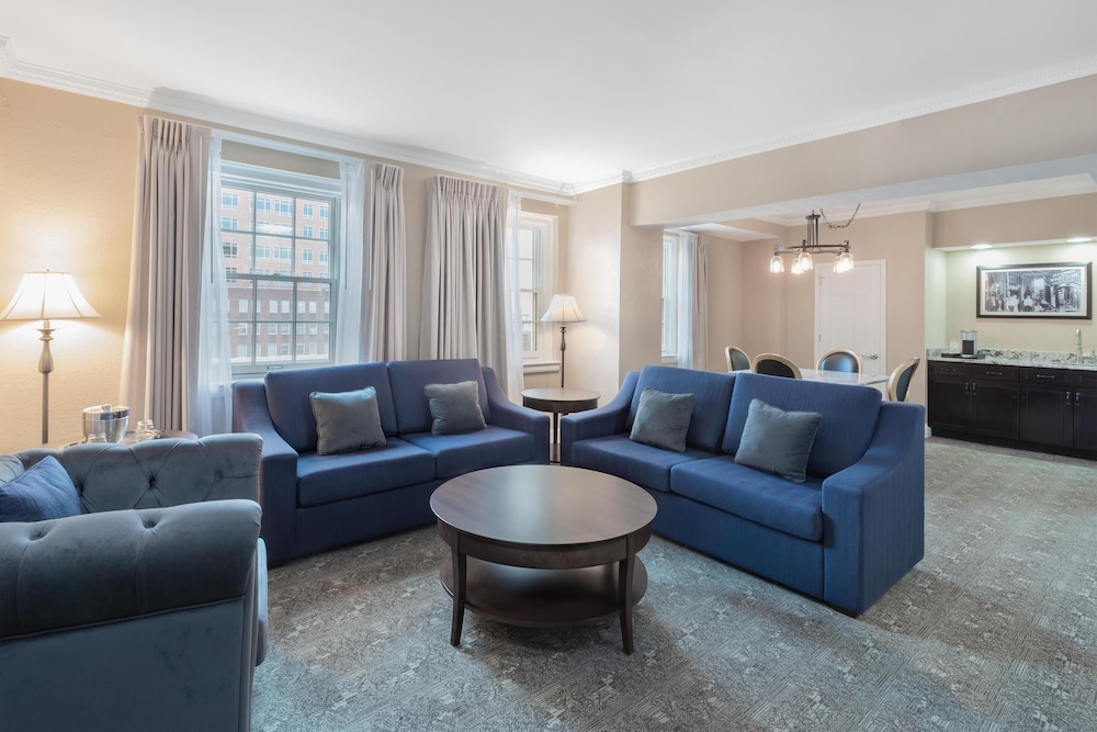 The Americus Hotel Trademark Collection by Wyndham 25/46