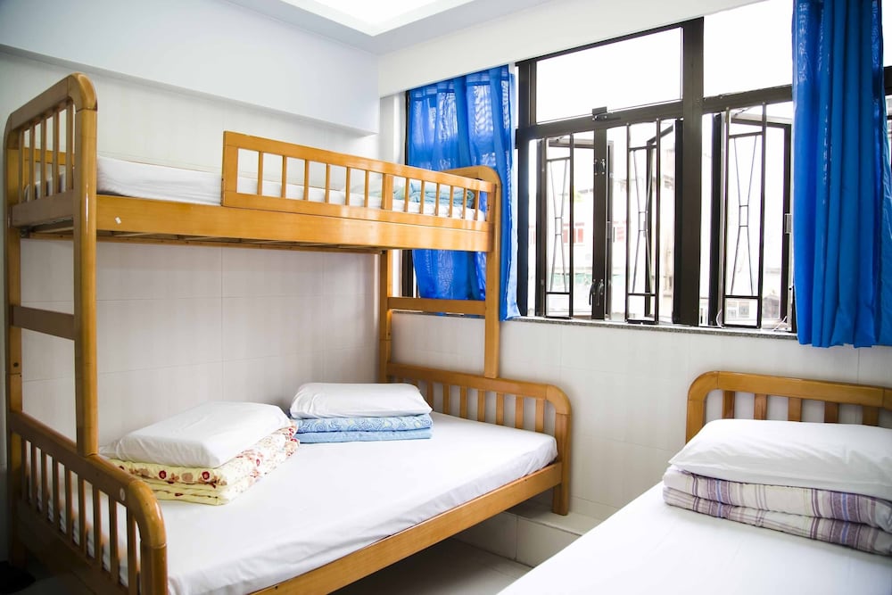 Ah Shan Hostel 18/42
