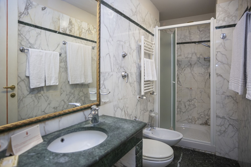 Hotel Donatello 36/44