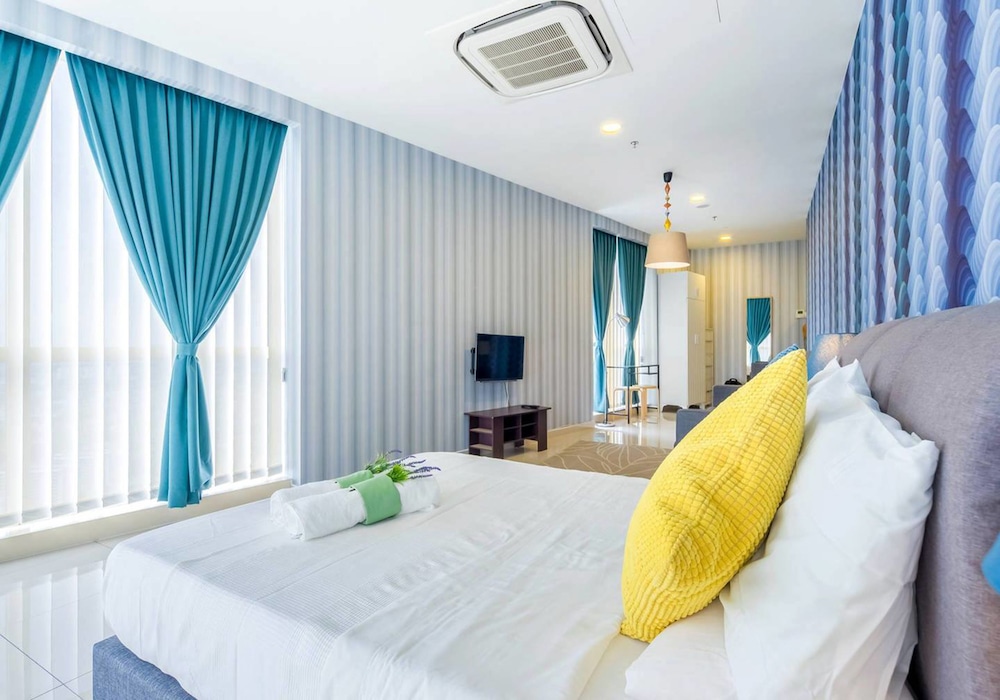 Chrisenbel Suites - Pinnacle Pj 9/37