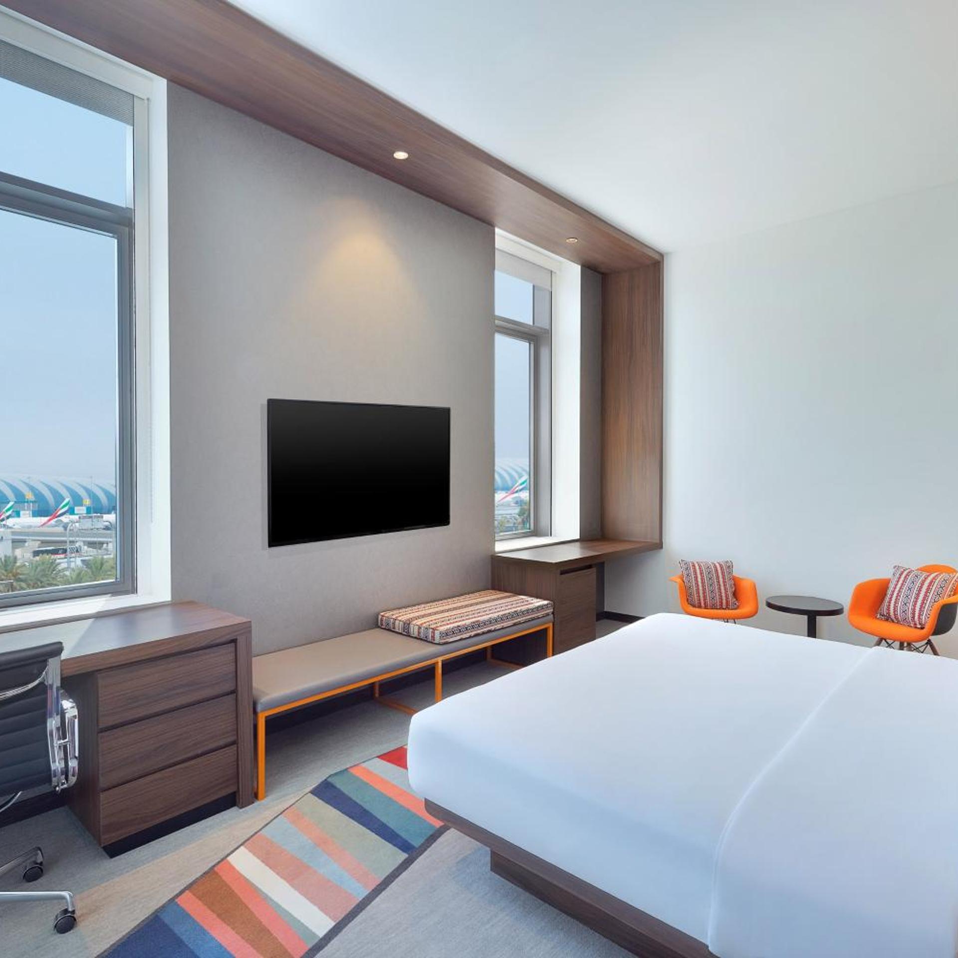 Aloft, Family، Aloft Dubai Airport 7/10