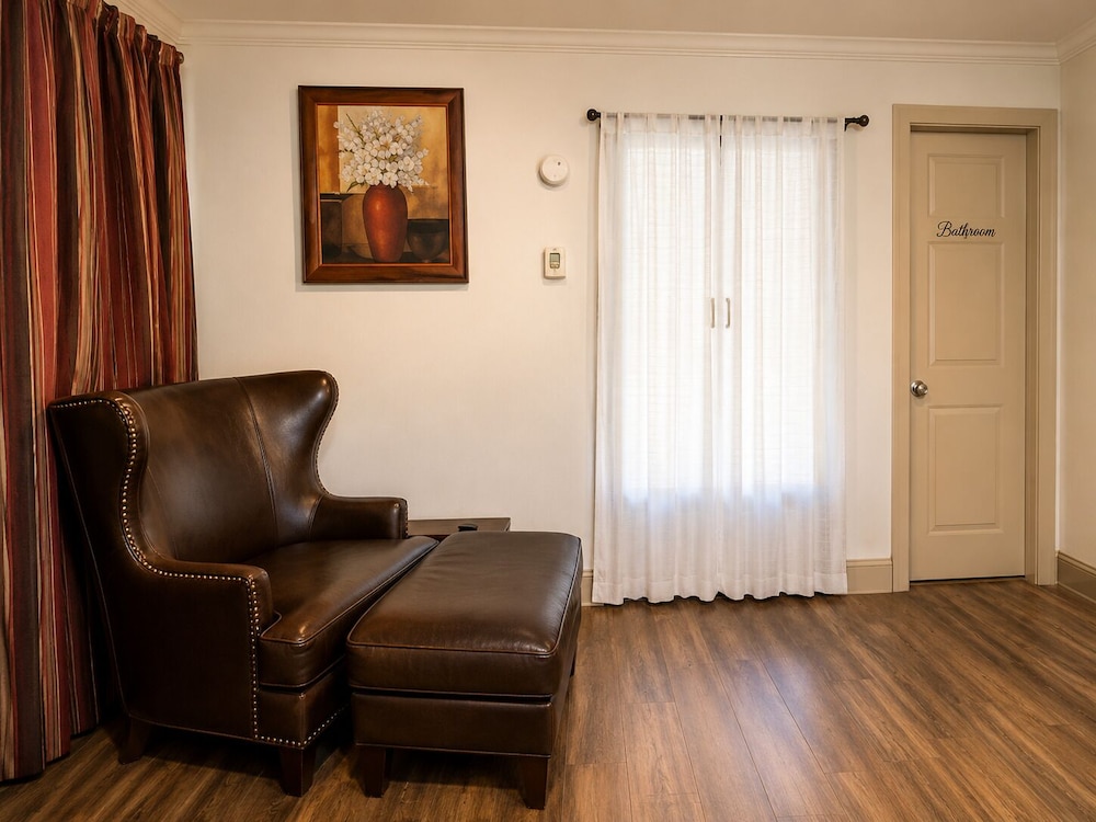 M Star Cedar City 18/50
