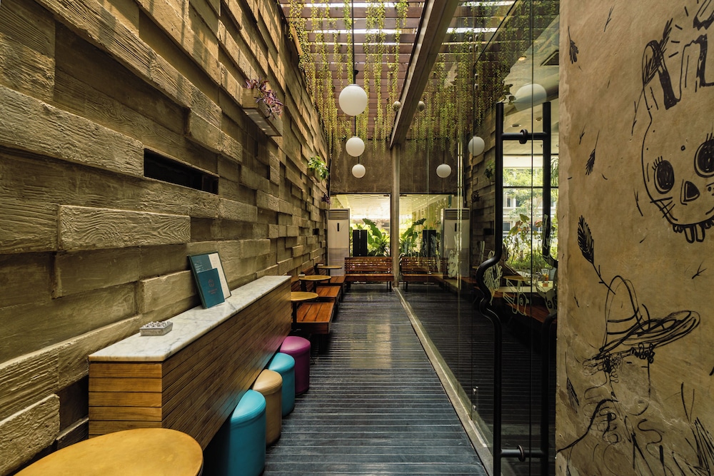 Artotel Jakarta Thamrin 32/67