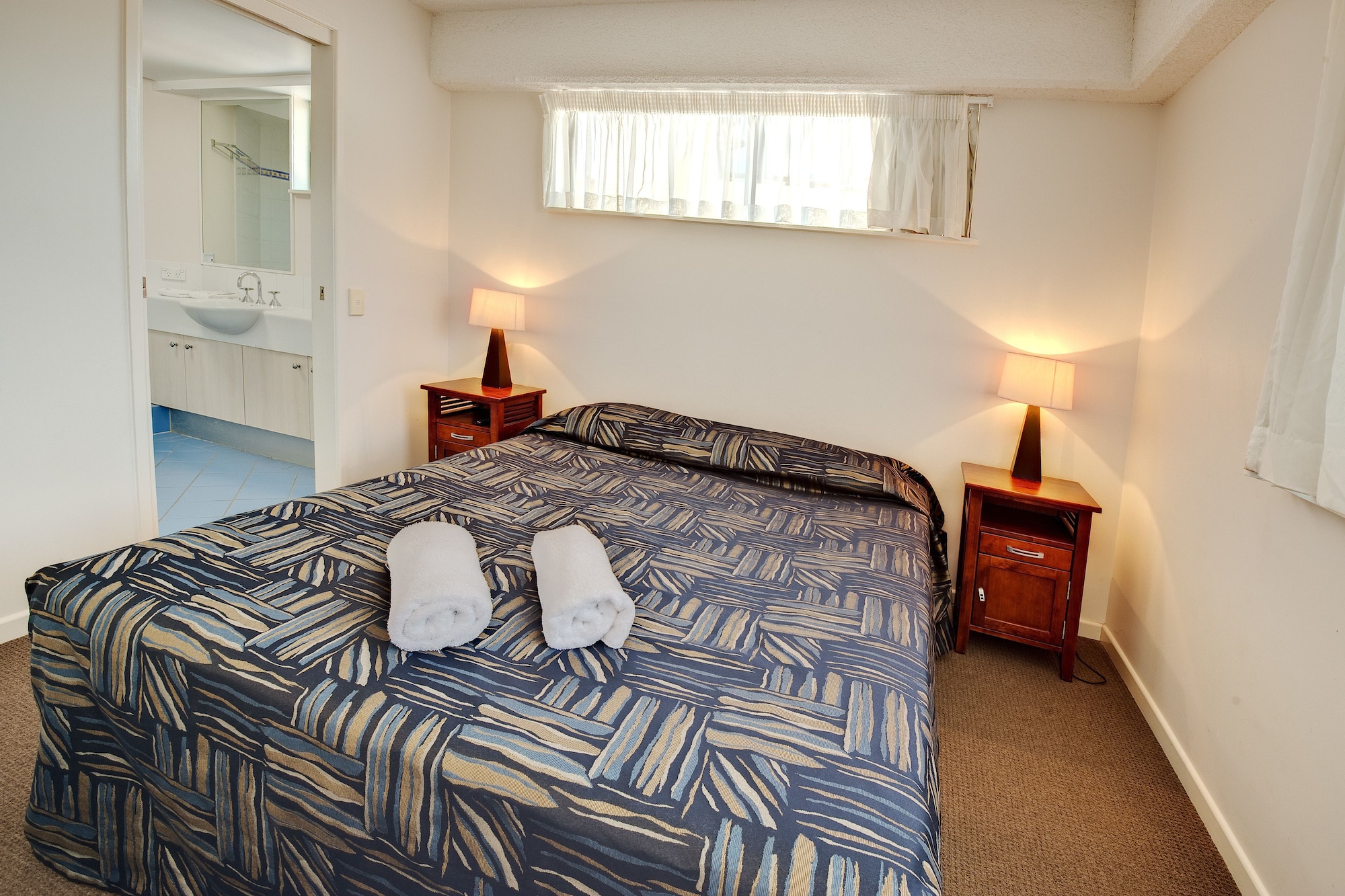 2 BEDROOMS, ROOF TOP, APARTMENT