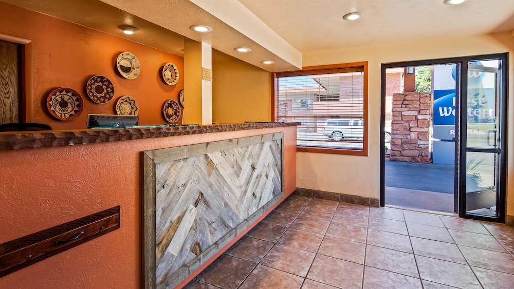 Lobby at Best Western Red Hills, KANAB - UT