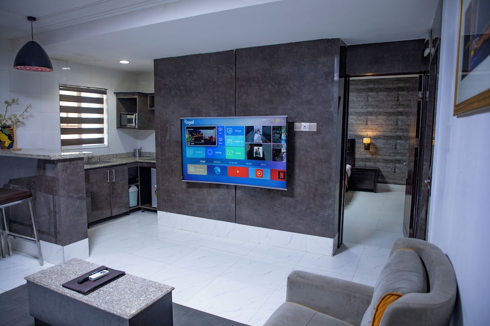 Newland Luxury Apartments 34/50