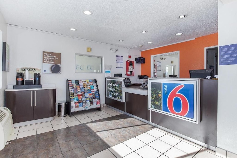 Motel6 Hayward, CA – Silicon Valley Gateway 12/61