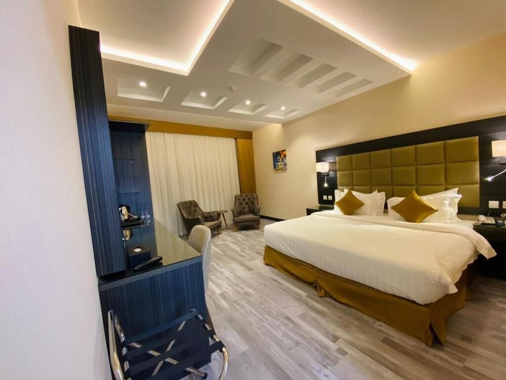 فندق دبليو بلاتينيوم(W Platinum Hotel) 6/23