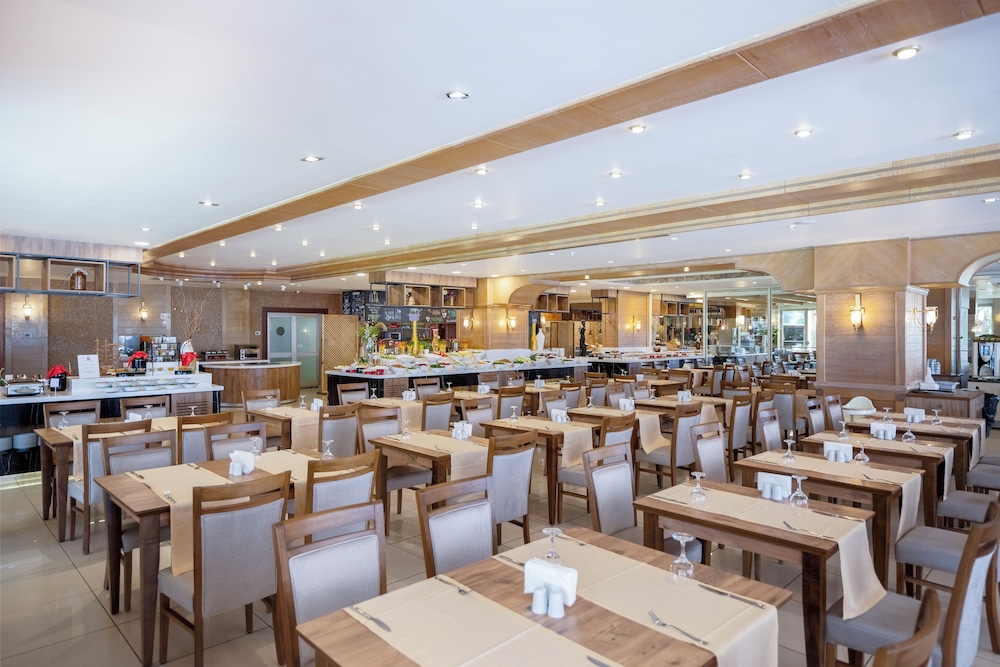 Porto Bello Hotel Resort & Spa 43/67