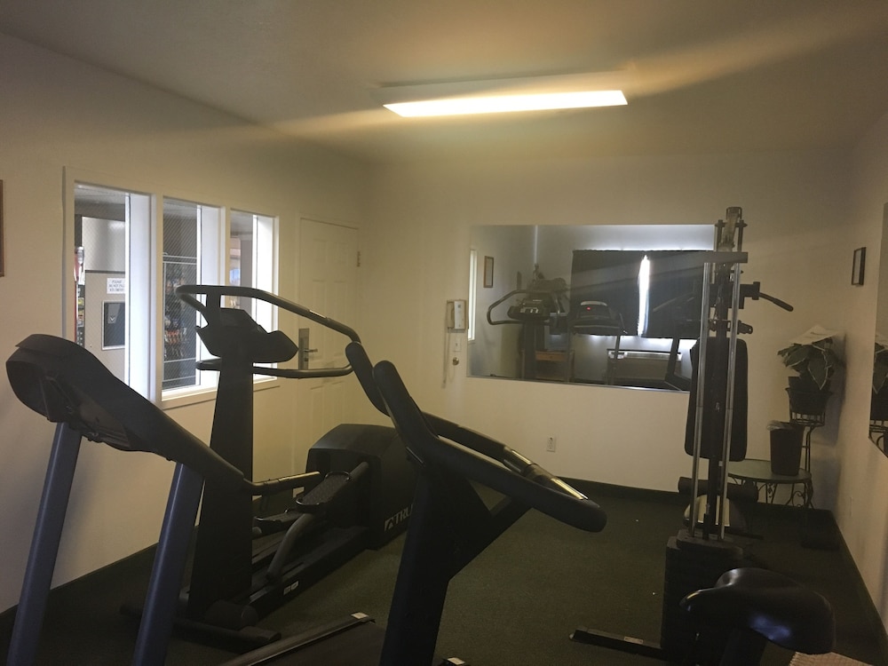Quality Inn Carlin 37/58