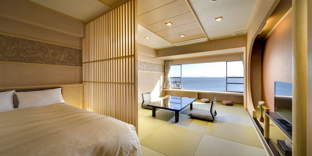 Shinojima Royal Hotel Kasuiso 4/50