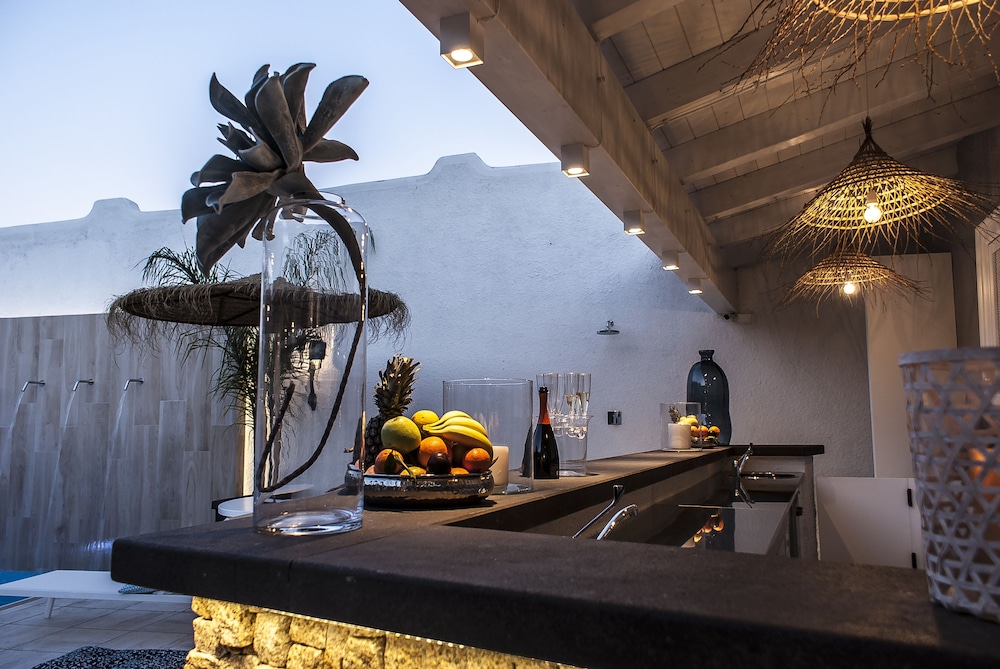 CAPO BLU BOUTIQUE HOTEL 54/62