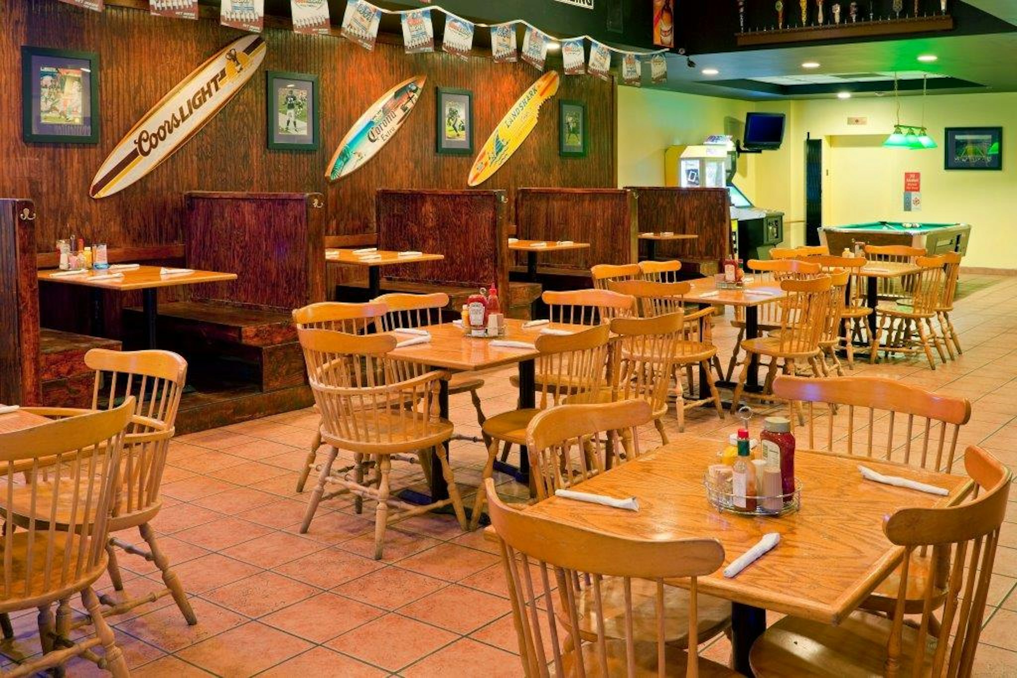Paradise Plaza Inn 40/42