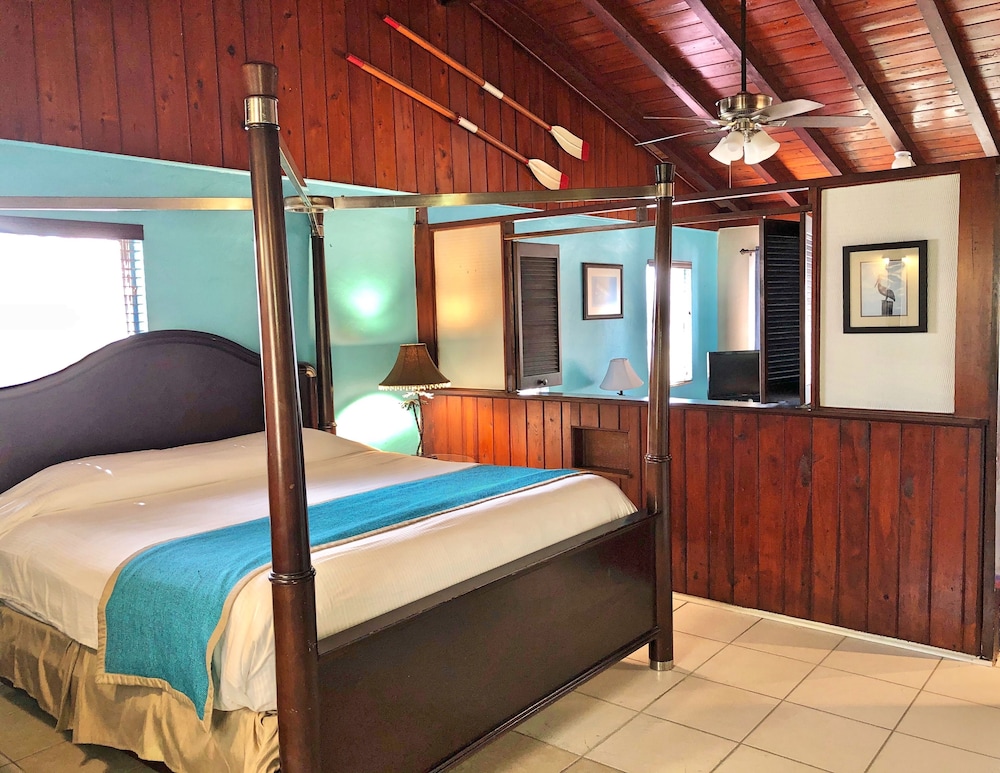The Pelican Key Largo Cottages 35/76