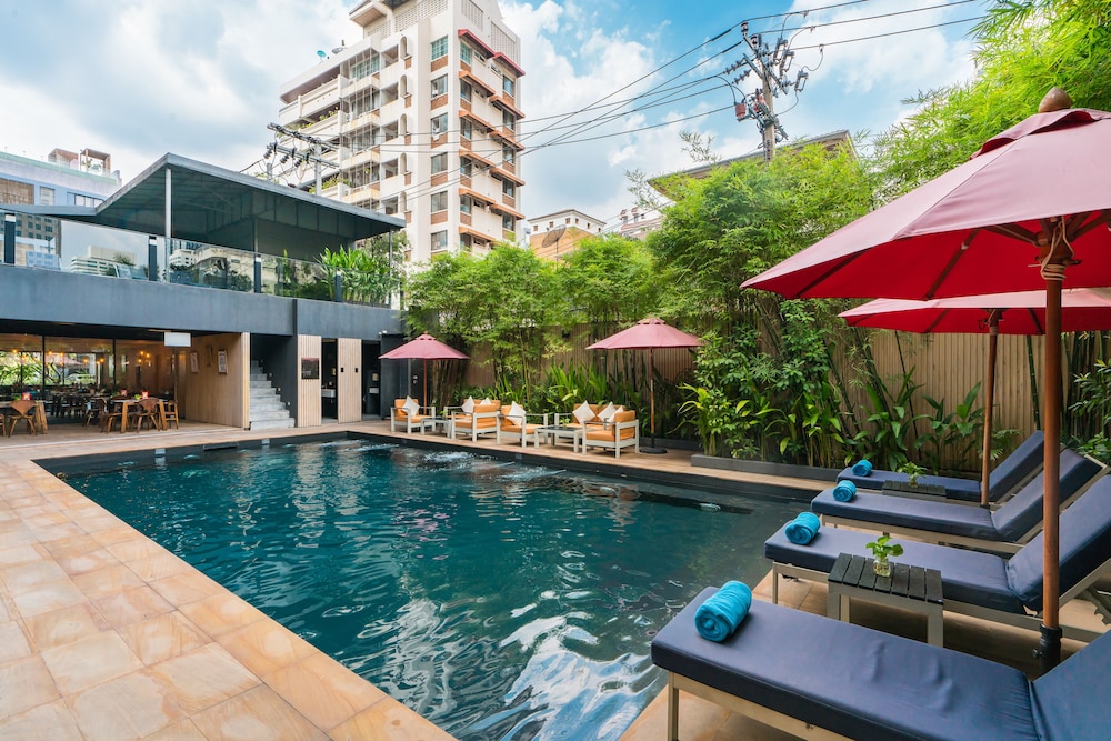 Galleria 12 Sukhumvit Bangkok by Compass Hospitality 44/50
