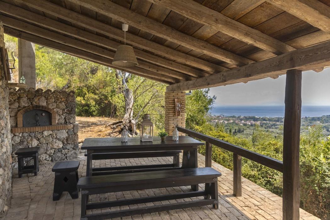 Villa Manavra 7/19