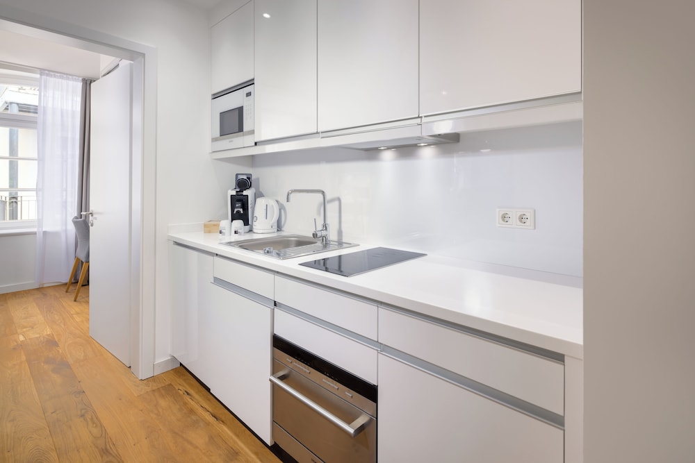 Bergmann Boardinghouse 44/45