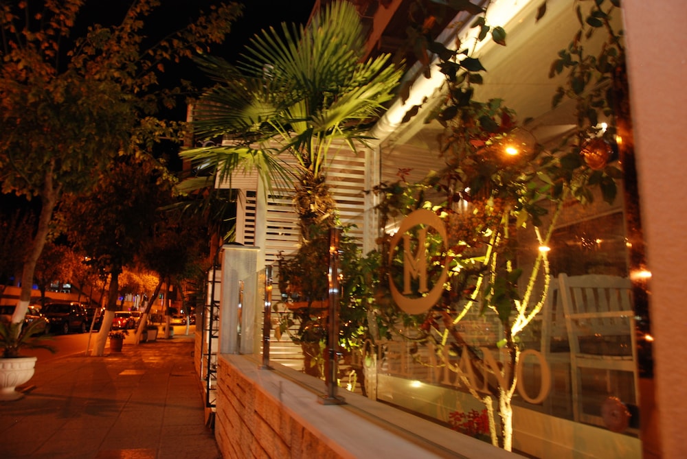 Hotel Mano 36/36