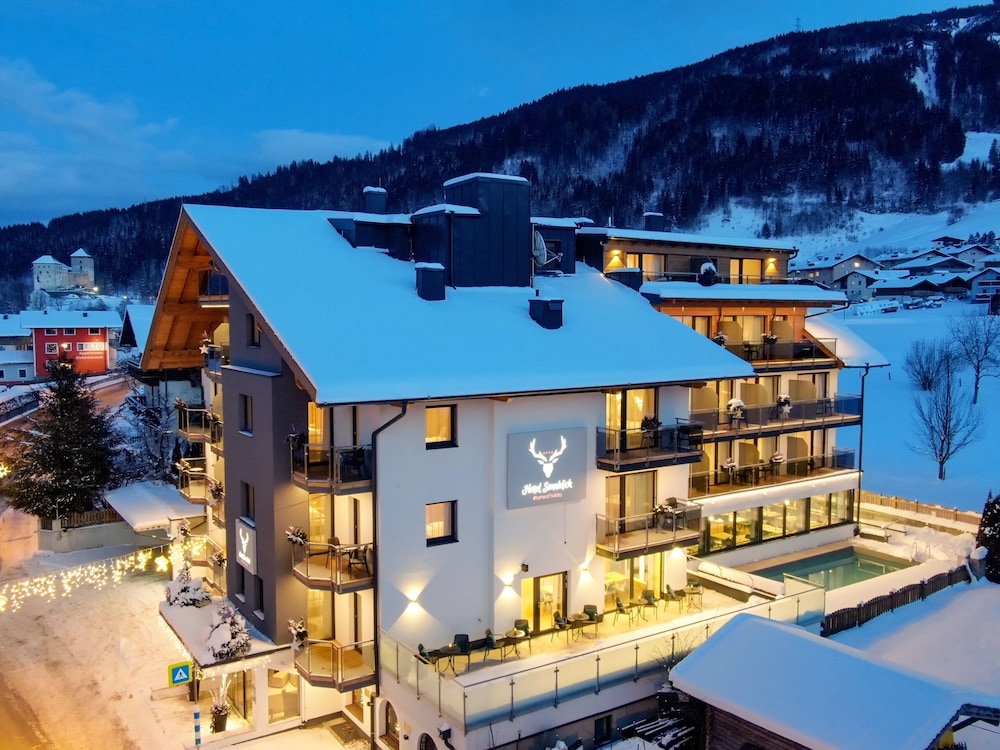 Hotel Sonnblick 3/50