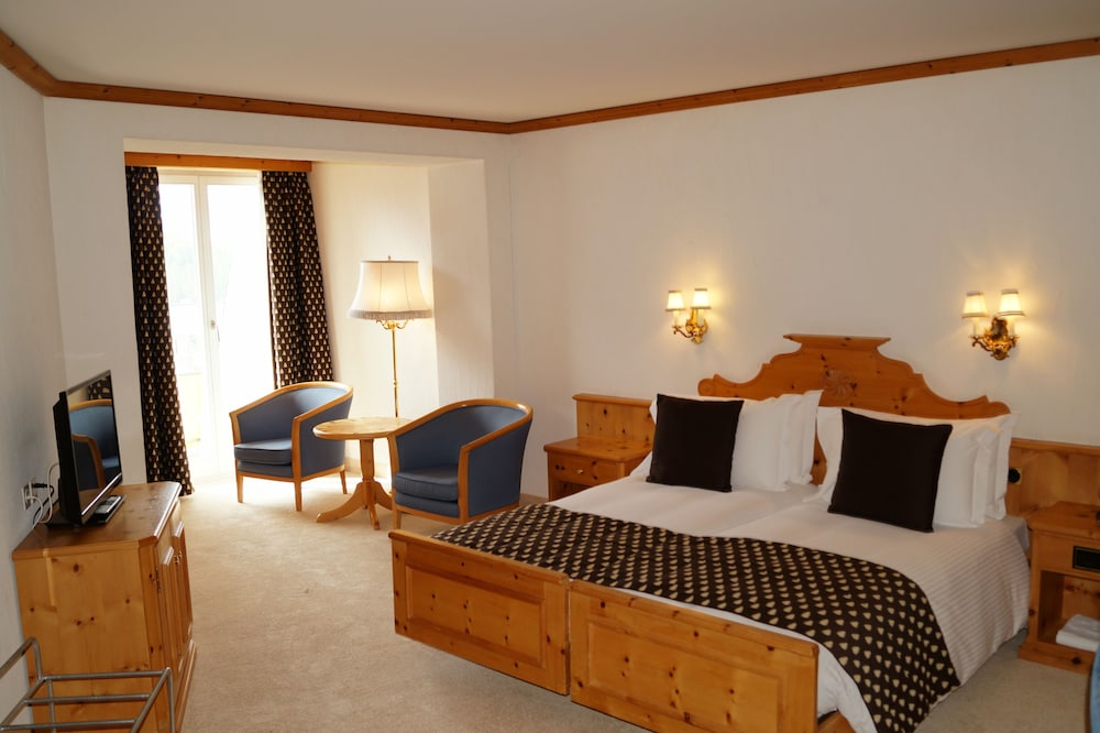 Hotel Schweizerhof Pontresina 24/68