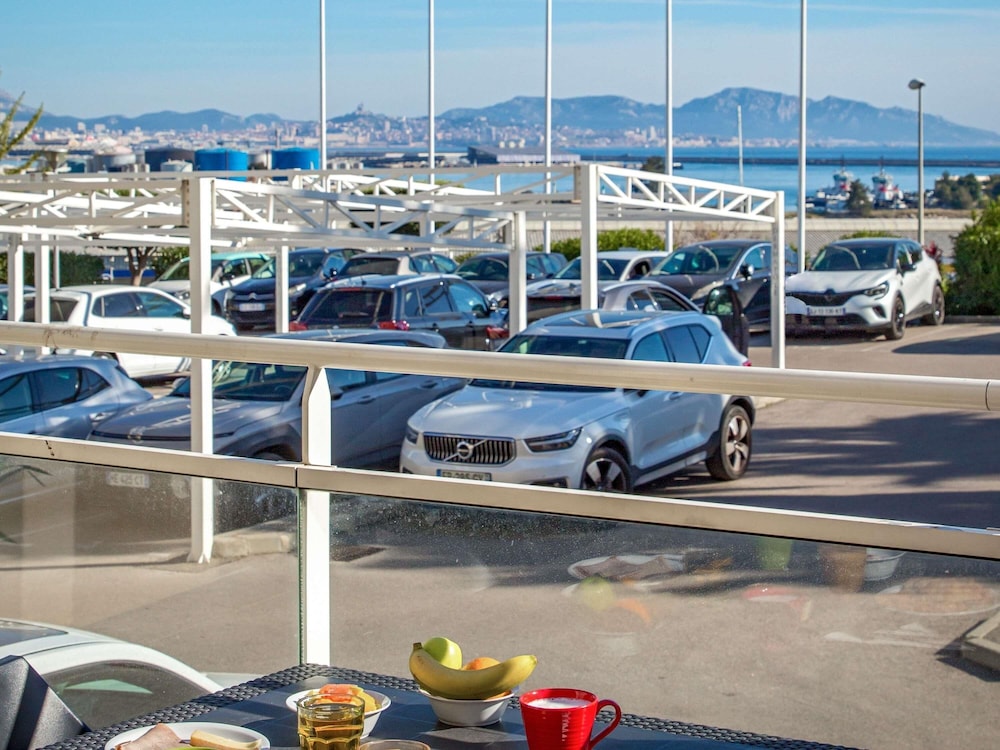 Ibis Budget Marseille L Estaque 63/72