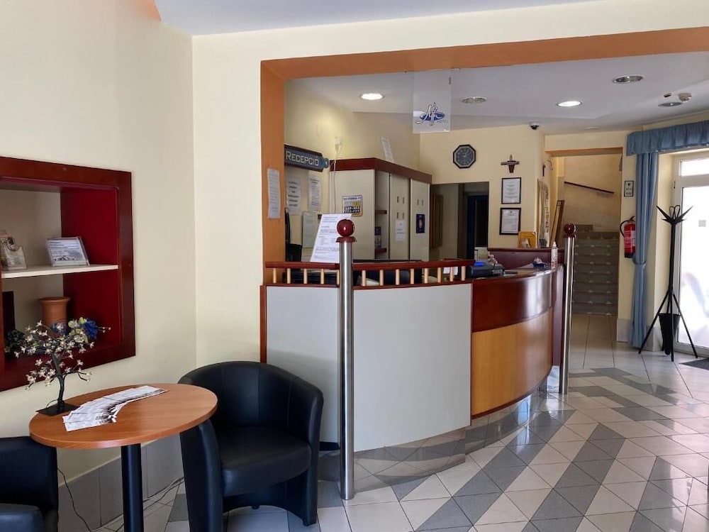 Tisza Alfa Hotel 7/48