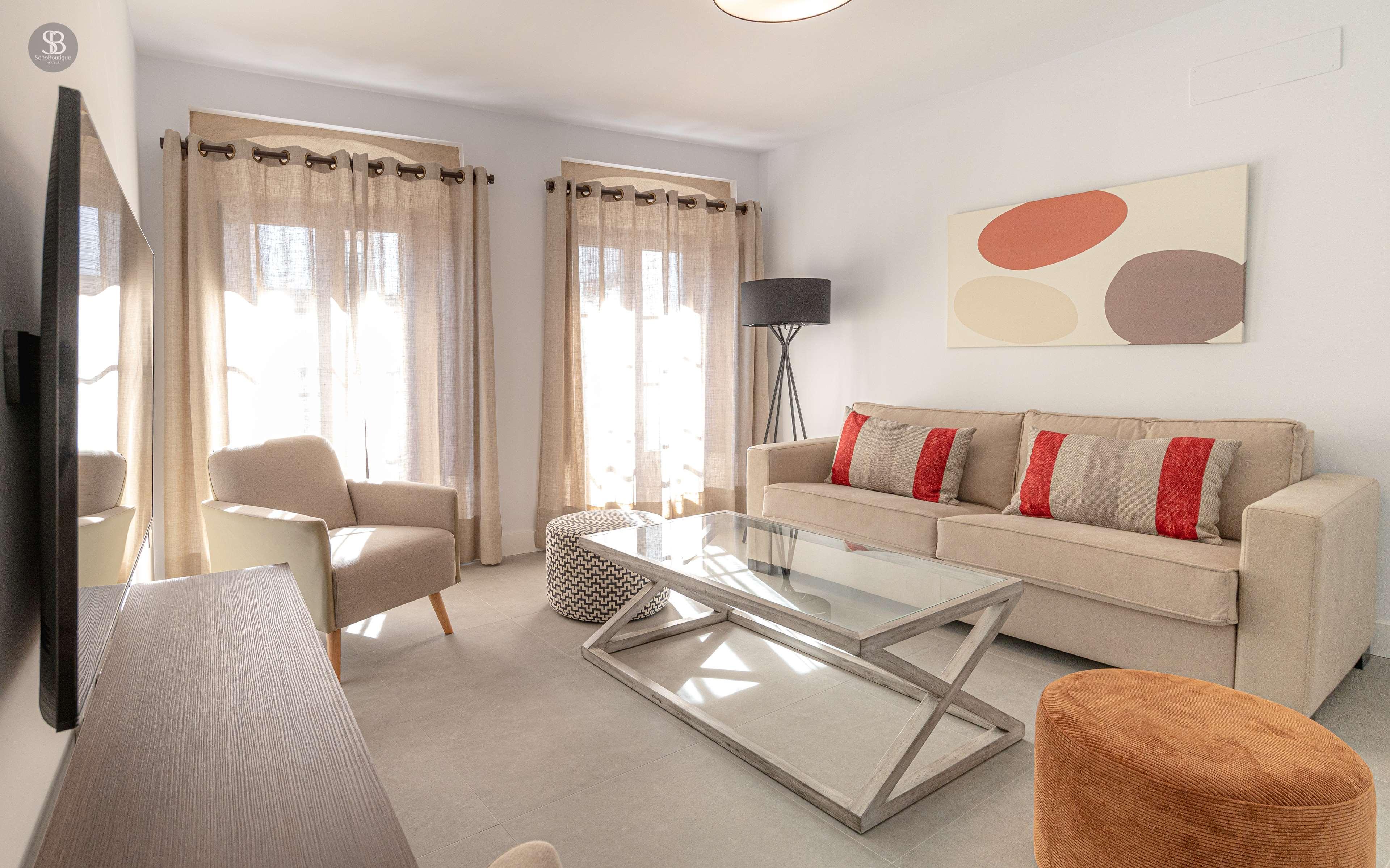 Apartamentos Soho Plaza Mayor Cáceres 24/50