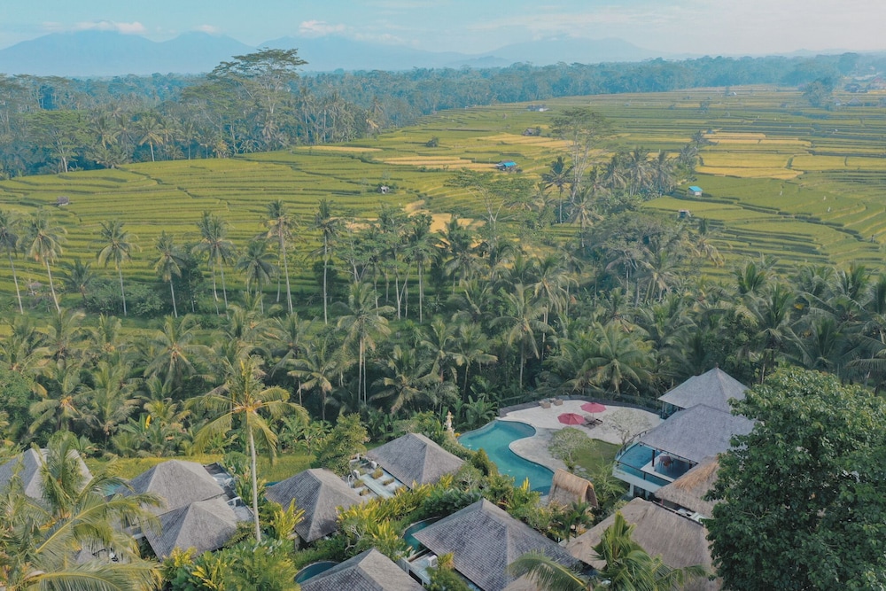 Puri Sebali Resort 74/78