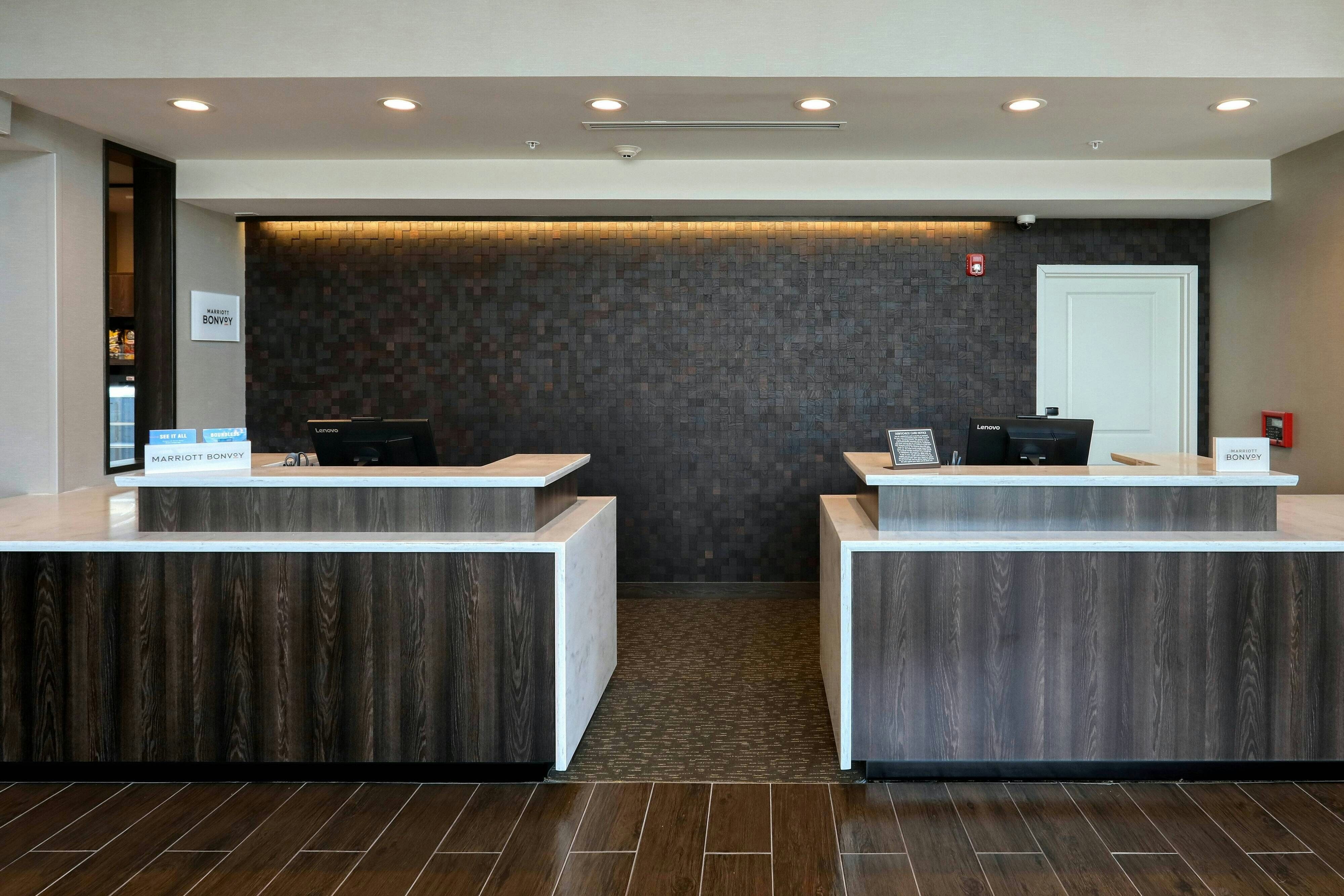Residence Inn Harrisburg North 11/61