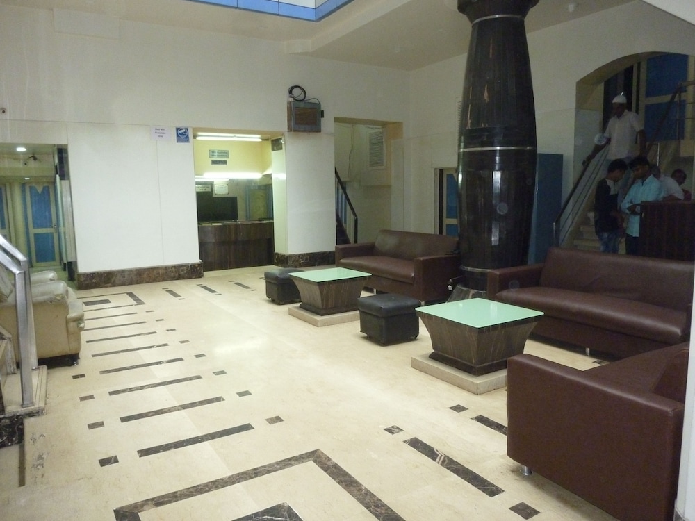 Hotel Stars 16/24