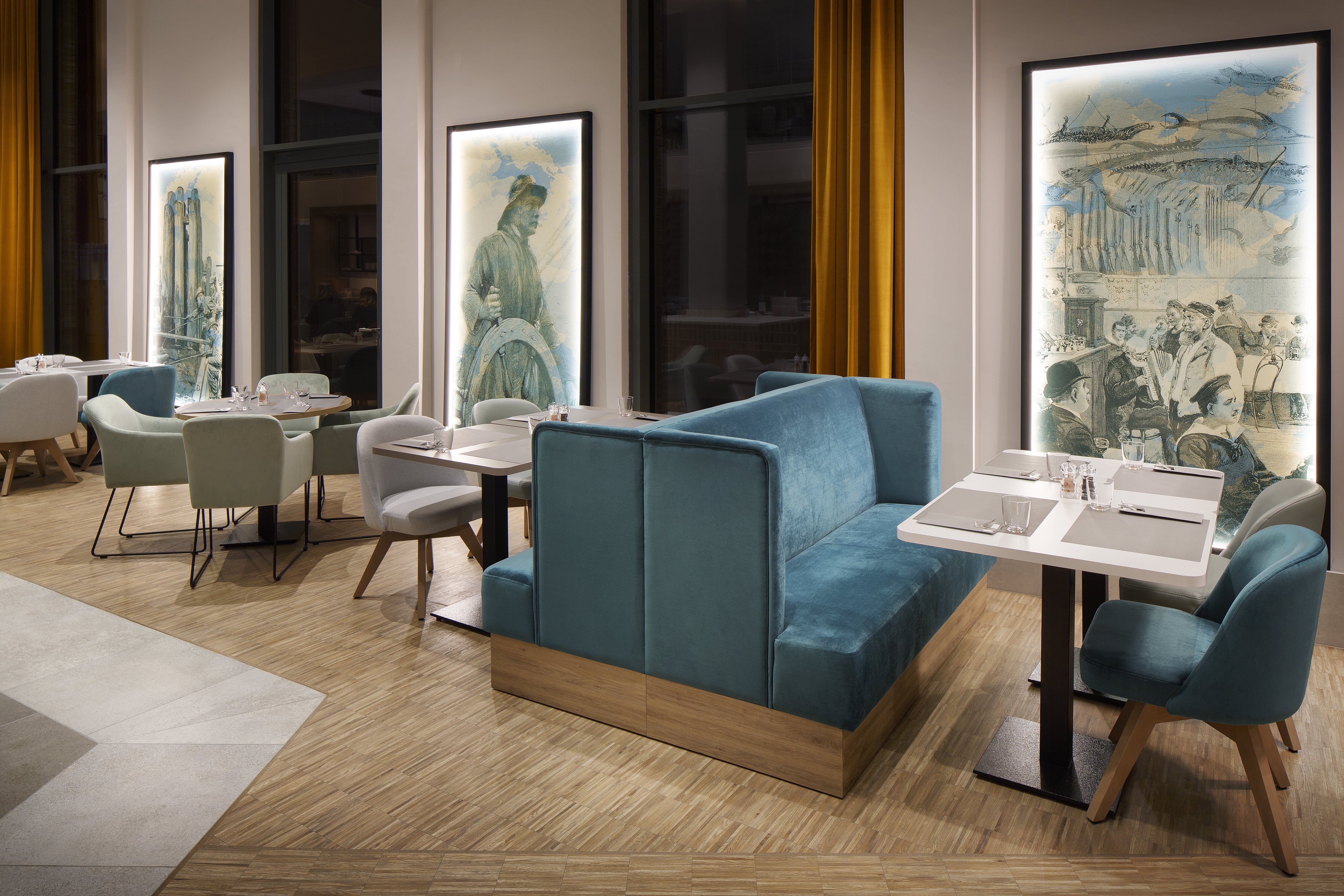 HOLIDAY INN HAMBURG - HAFENCITY 48/75