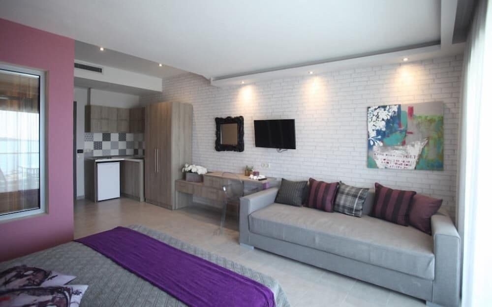 Flegra Beach Boutique Apartments 22/48