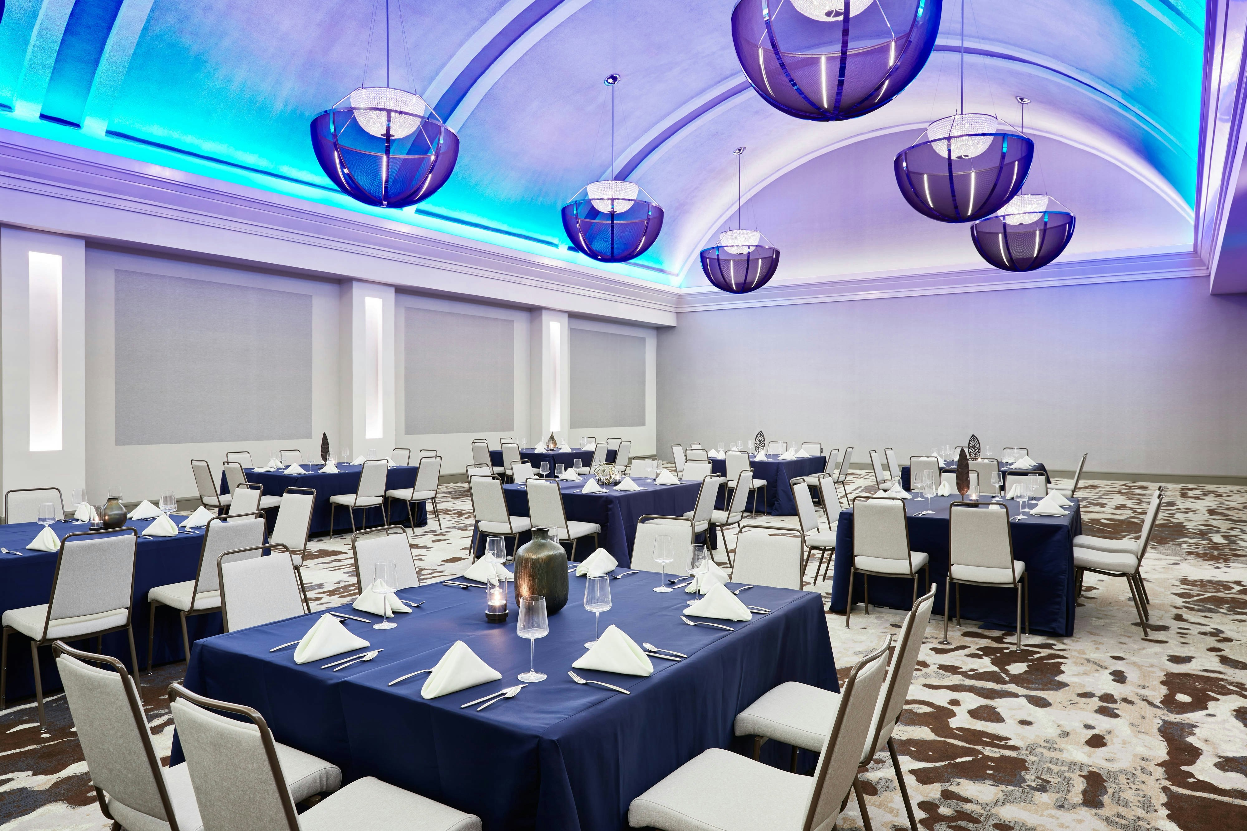 Ac Hotel By Marriott Houston Downtown 13/15