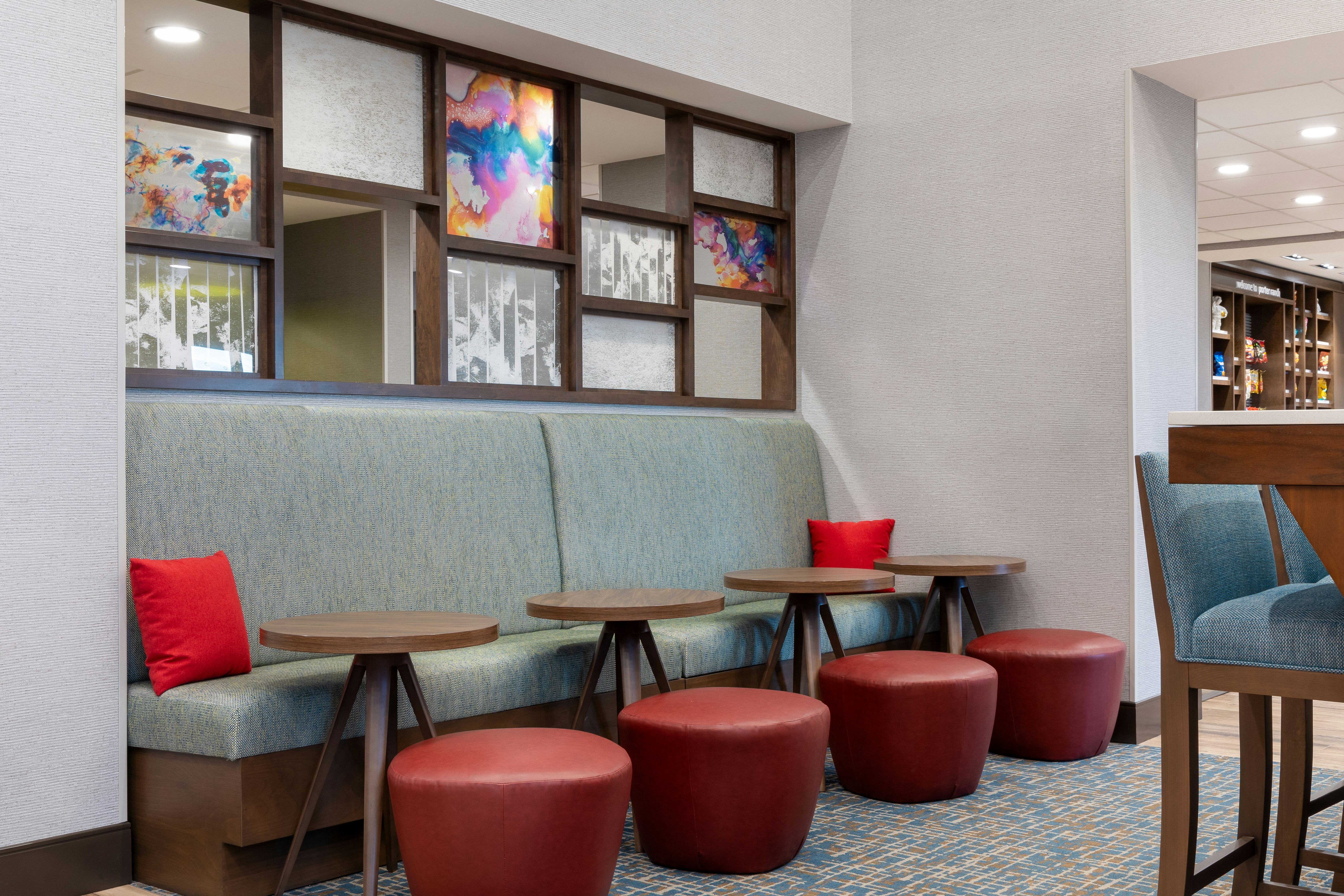 Hampton Inn and Suites Porter Ranch Los Angeles 17/24