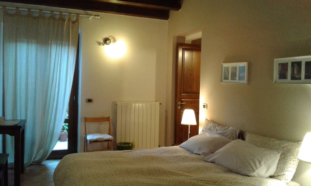 COMFORT, DOUBLE BED