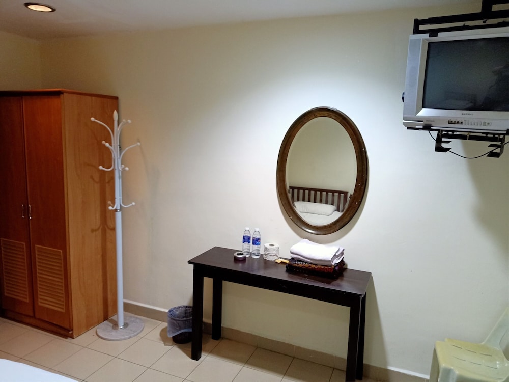 Hotel O Prai Jaya 9/50