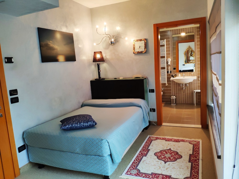 غرفة اقتصادية بسرير فردي، Feel Inn 2/6