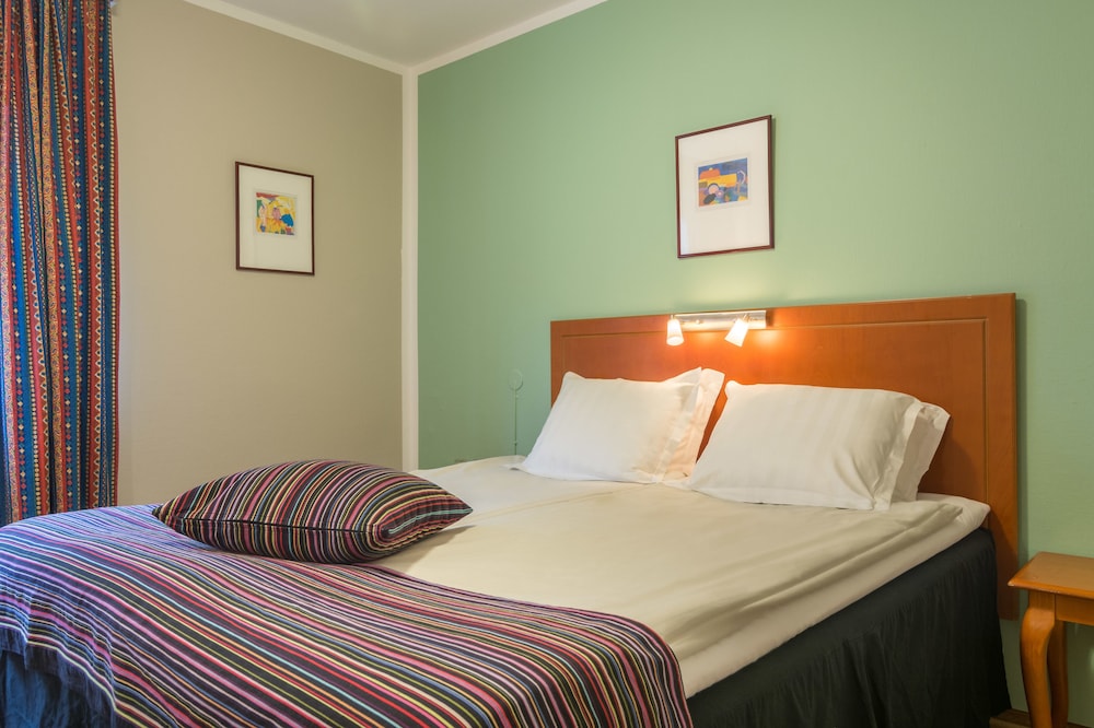 Teaterhotellet 10/43