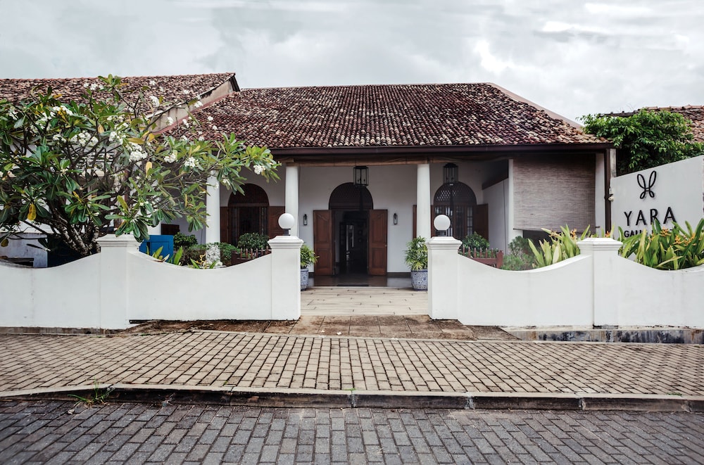 Yara Galle Fort 4/60