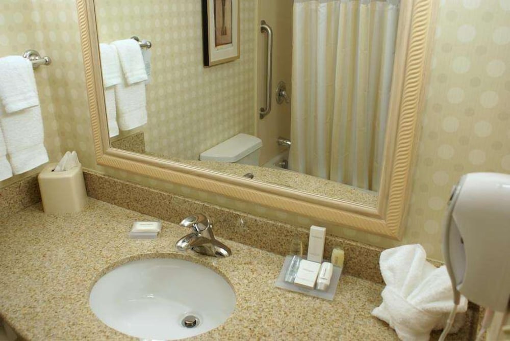 Hilton Garden Inn Colorado Springs Airport 22/59