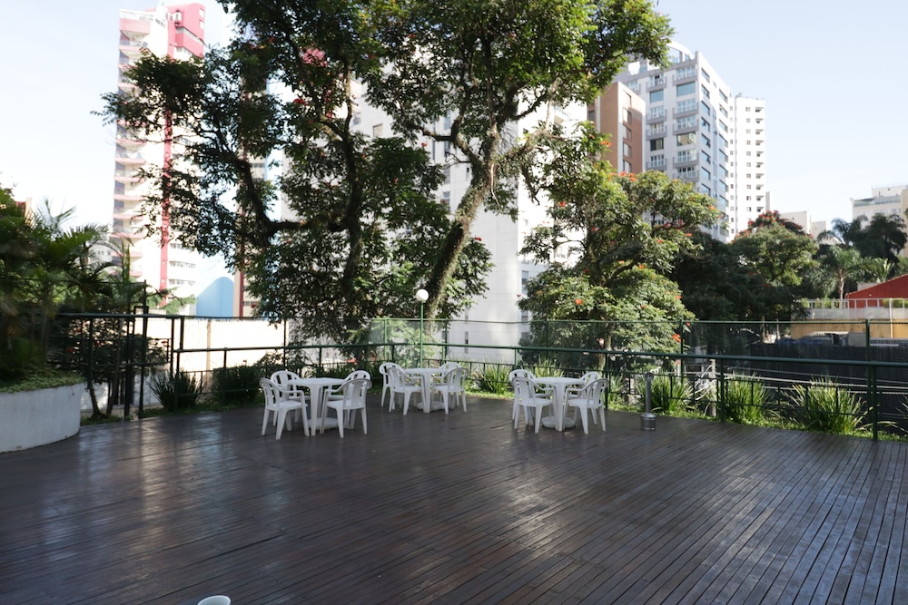 Summit Suites Hotel Paulista 47/49